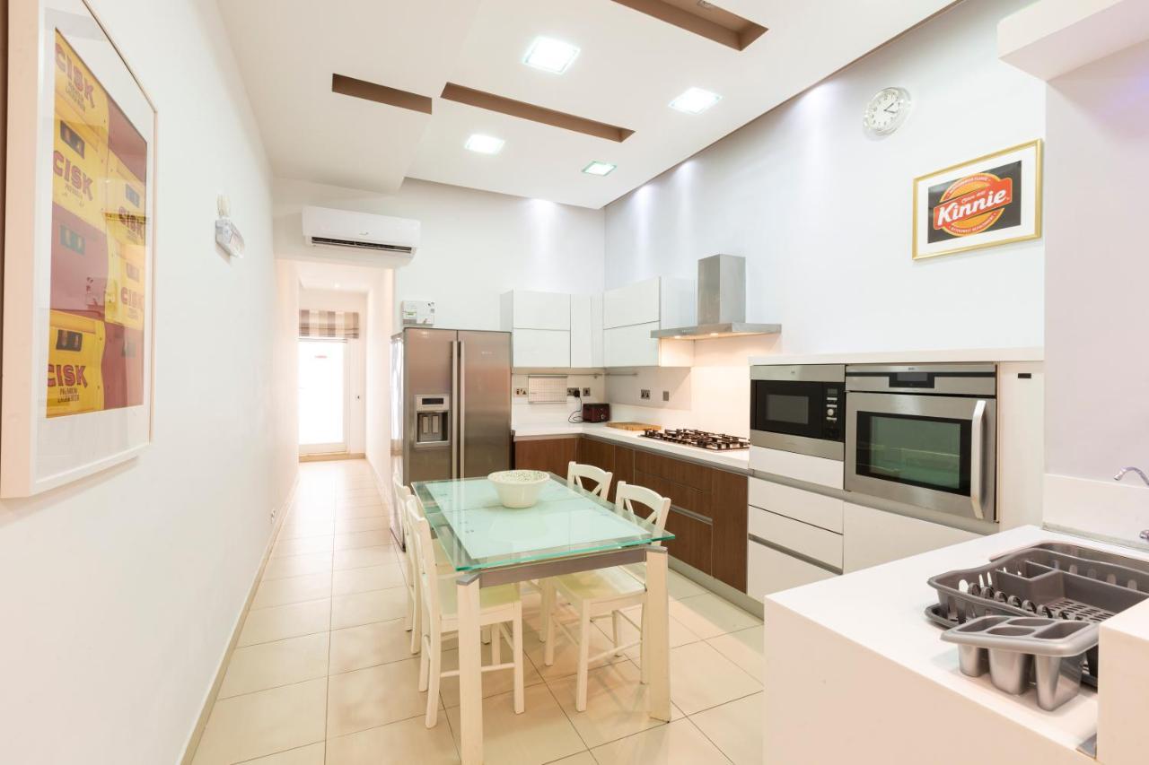 Dc36 -Spacious&Stylish 3 Bedroom Flat. Prime Zone Mellieha Bagian luar foto